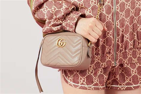 gucci denuncia|gucci sues retailers.